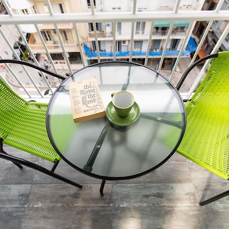 Downtown Luxury Boutique Suites : The Yellow Suite Salonic Exterior foto