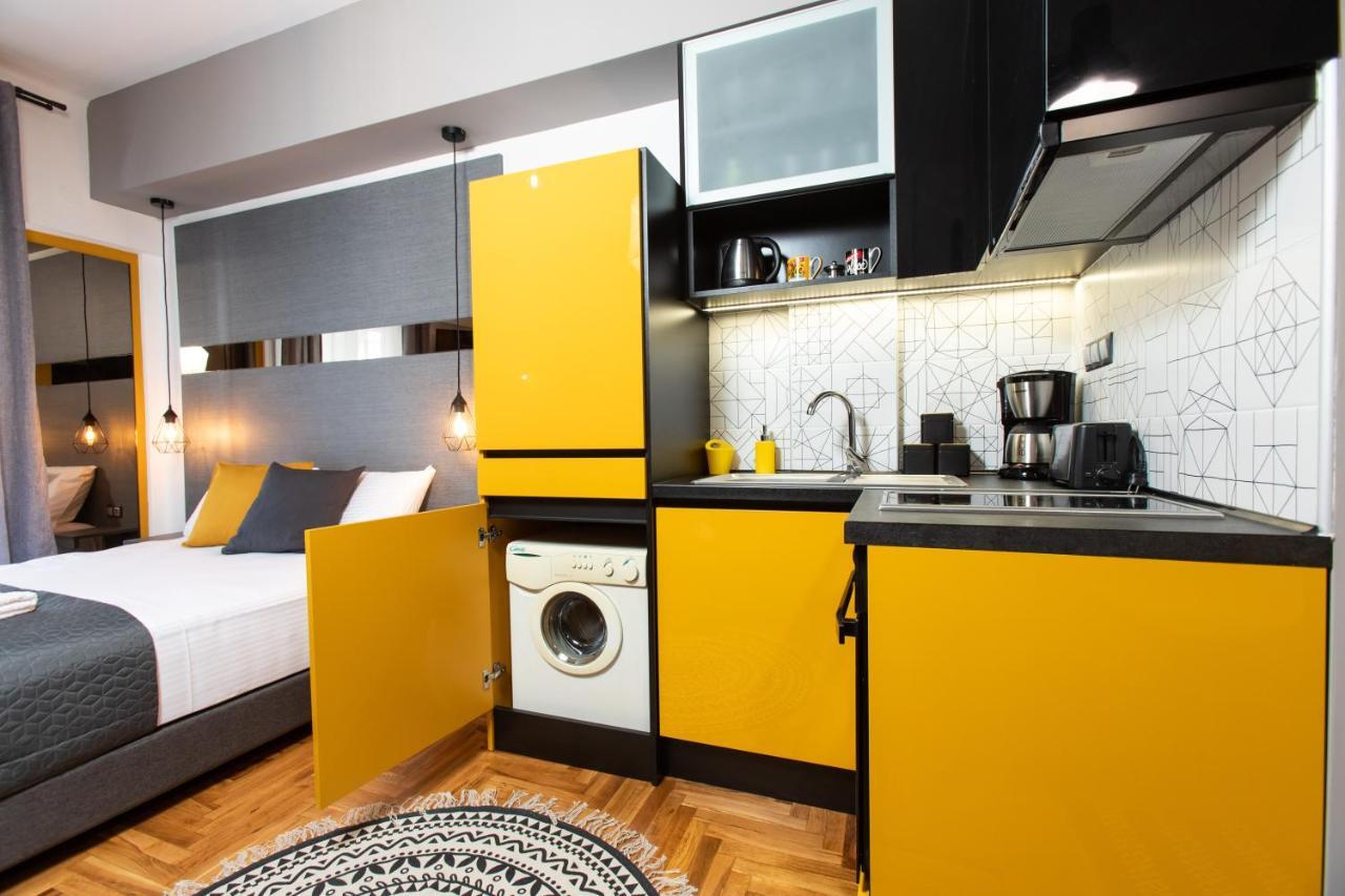 Downtown Luxury Boutique Suites : The Yellow Suite Salonic Exterior foto