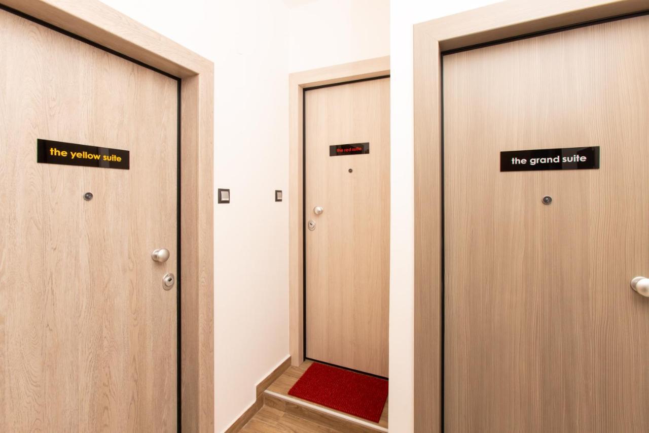 Downtown Luxury Boutique Suites : The Yellow Suite Salonic Exterior foto